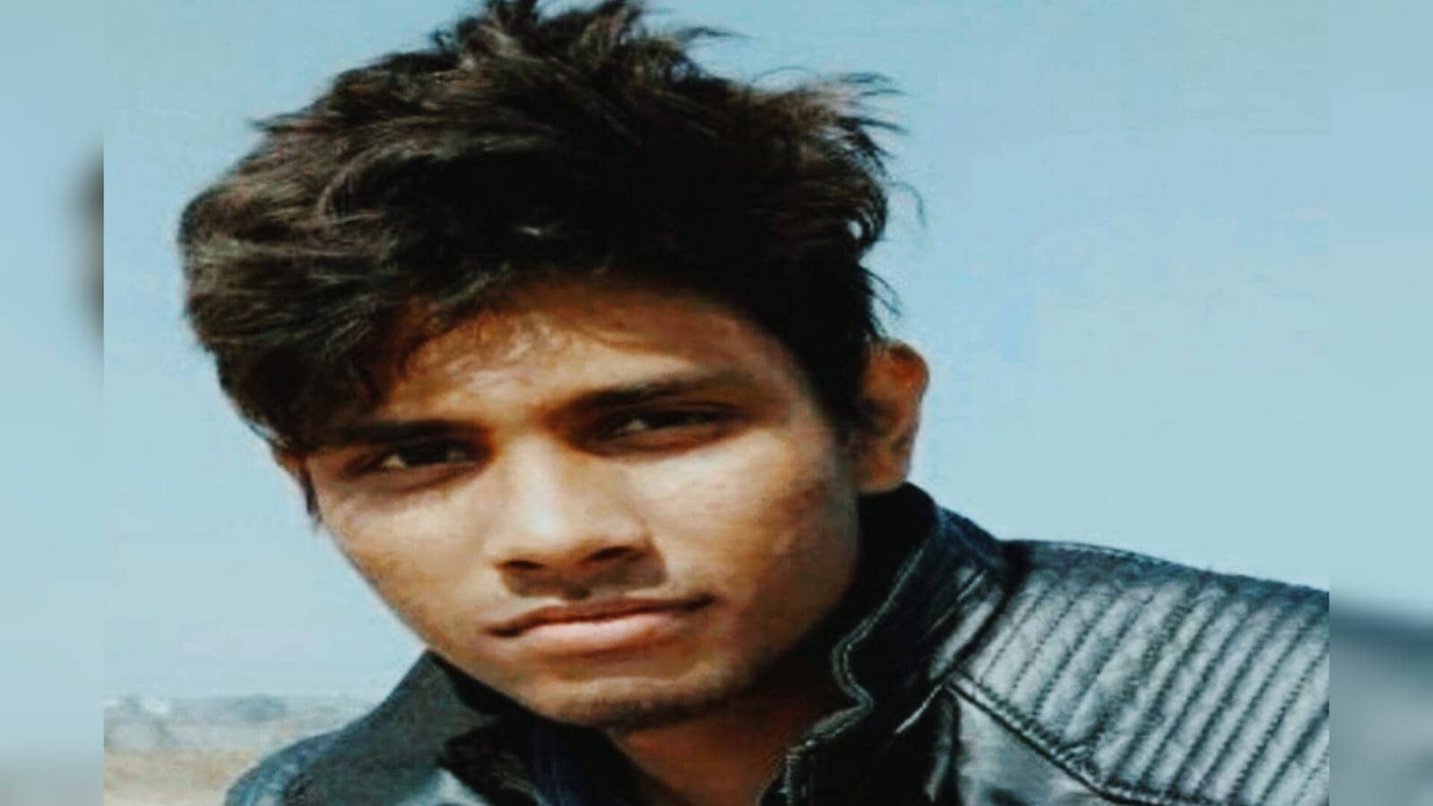 धनबाद का इंजीनियर म्यांमार में बना बंधक, मां ने गहने बेचकर चुकाई फिरौती, फिर भी कर रहीं हैं बेटे की रिहाई का इंतजार