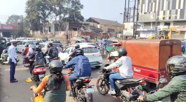 धनबाद के लोगों को अब जाम के समस्या से मिलेगा निजात,दिसंबर 2026 तक नया अंडरपास हो जाएगा तैयार 