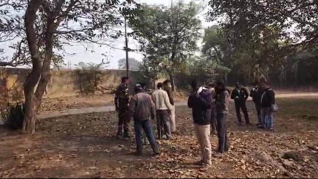 धनबाद: केंदुआडीह में जहरीले गैस का रिसाव, दर्जनों लोग आए चपेट में, इलाके में दहशत