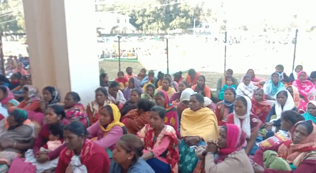 भाषा मसले पर हुए इतने आहत कि मौन होकर निकाला जुलूस