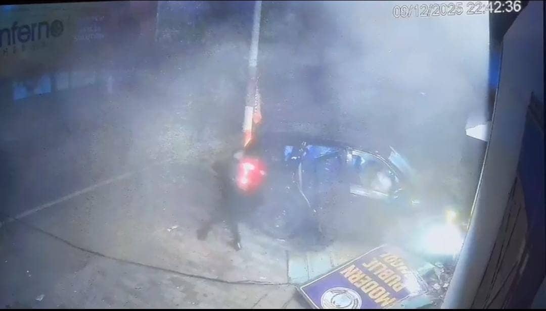 नशे में धुत युवकों ने कैसे चढ़ा दी भूमिहार ब्राह्मण एकता मंच के राष्ट्रीय अध्यक्ष के छोटे भाई पर गाड़ी, देखिए सीसीटीवी Video 