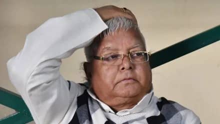 बिहार: चुनाव में करारी हार के बाद भी आखिर लालू प्रसाद के इर्द-गिर्द ही क्यों घूम रही एनडीए की राजनीति !