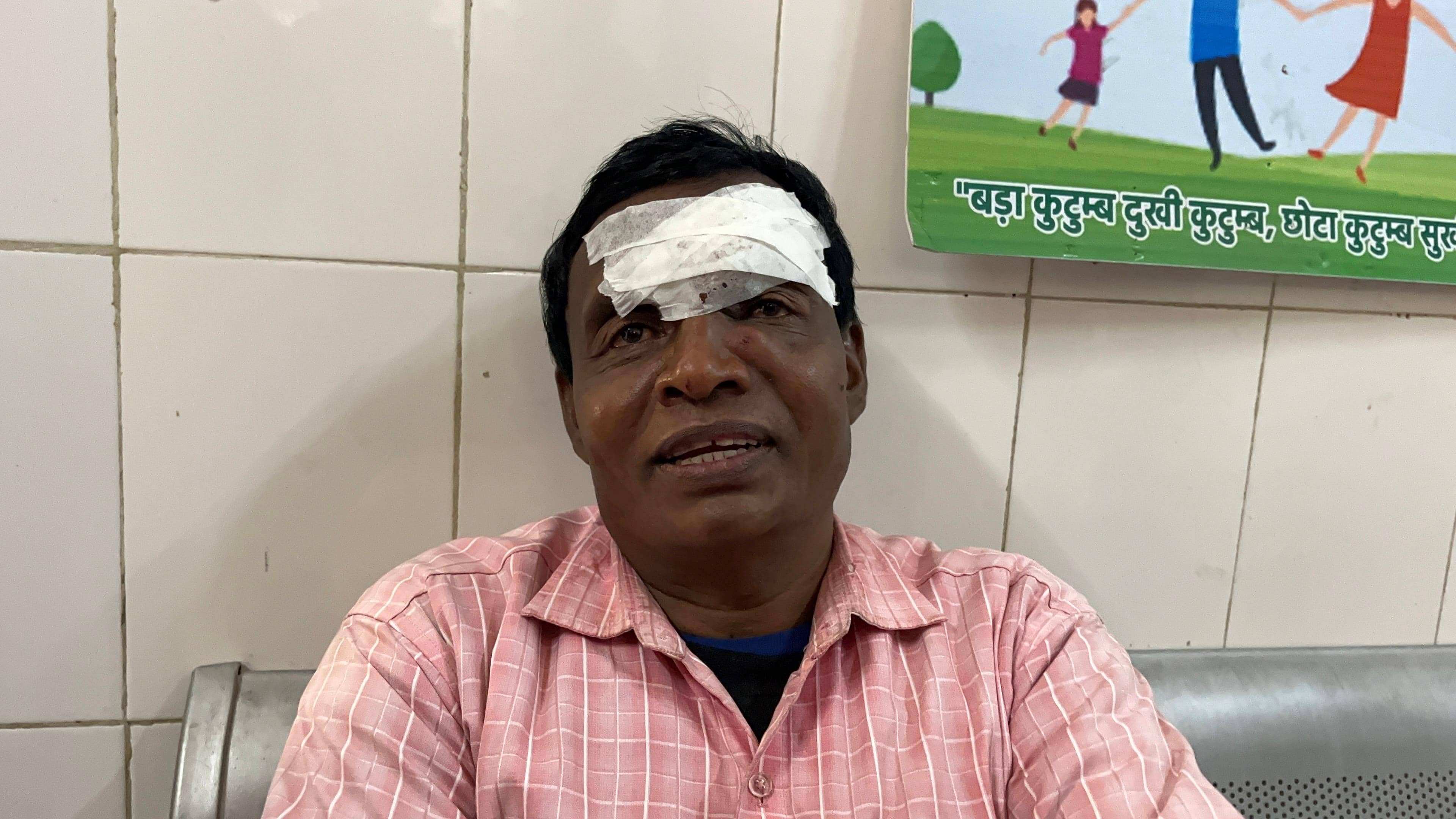 सरायकेला में सरकारी शिक्षक पर जानलेवा हमला, बदमाशों ने दी जान से मारने की धमकी