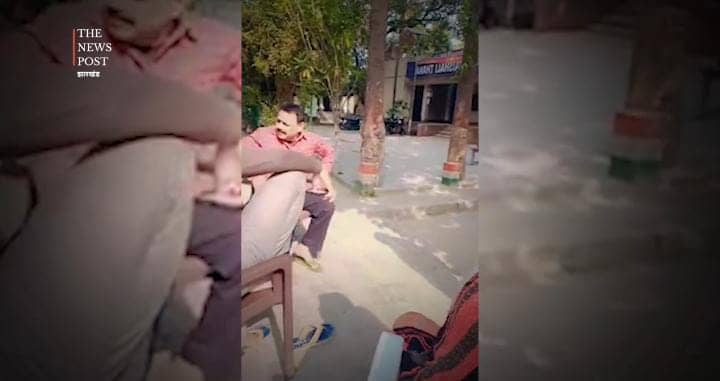 थाना है कि पार्क ! थाना परिसर में डिजिटल क्रिएटर बना रहे रील, दरोगा जी कर रहे है ‘हाय-हेलो’, देखिए-VIDEO