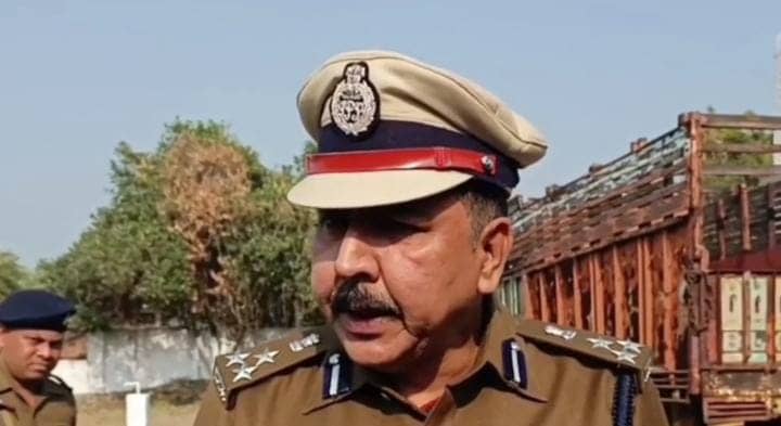 बड़ी खबर:हिजाब या मास्क पहना तो ज्वेलरी दुकानों में नो एंट्री, हिजाब पर अब झारखंड पुलिस भी सख्त