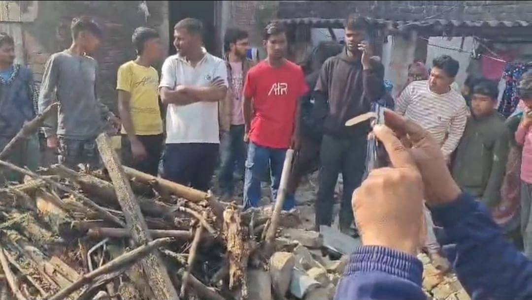 सीवान में पटाखा बम बनाते समय जोरदार विस्फोट, एक की मौत, जांच में जुटी पुलिस