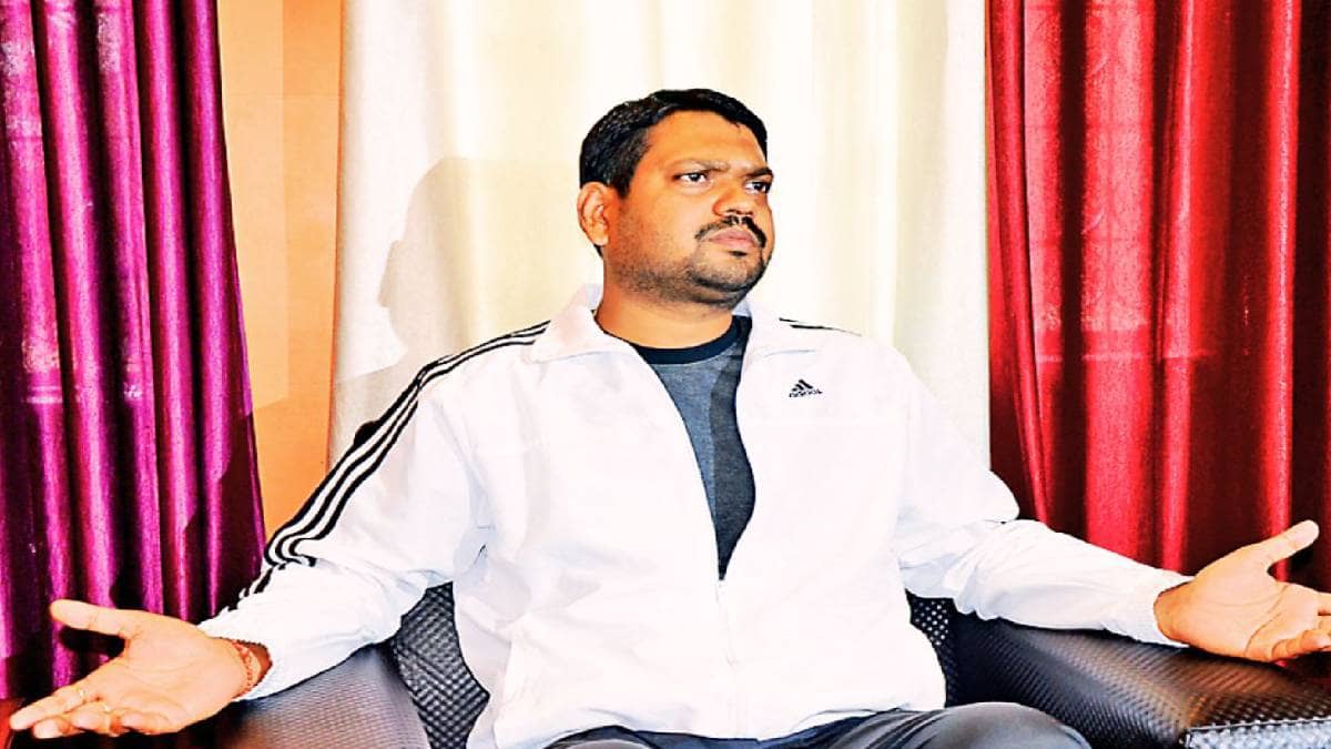 संजीव सिंह का निकाय चुनाव लड़ना तय!नामांकन पर्चा खरीदने के बाद इस दिन नामांकन दाखिल करने की चर्चा