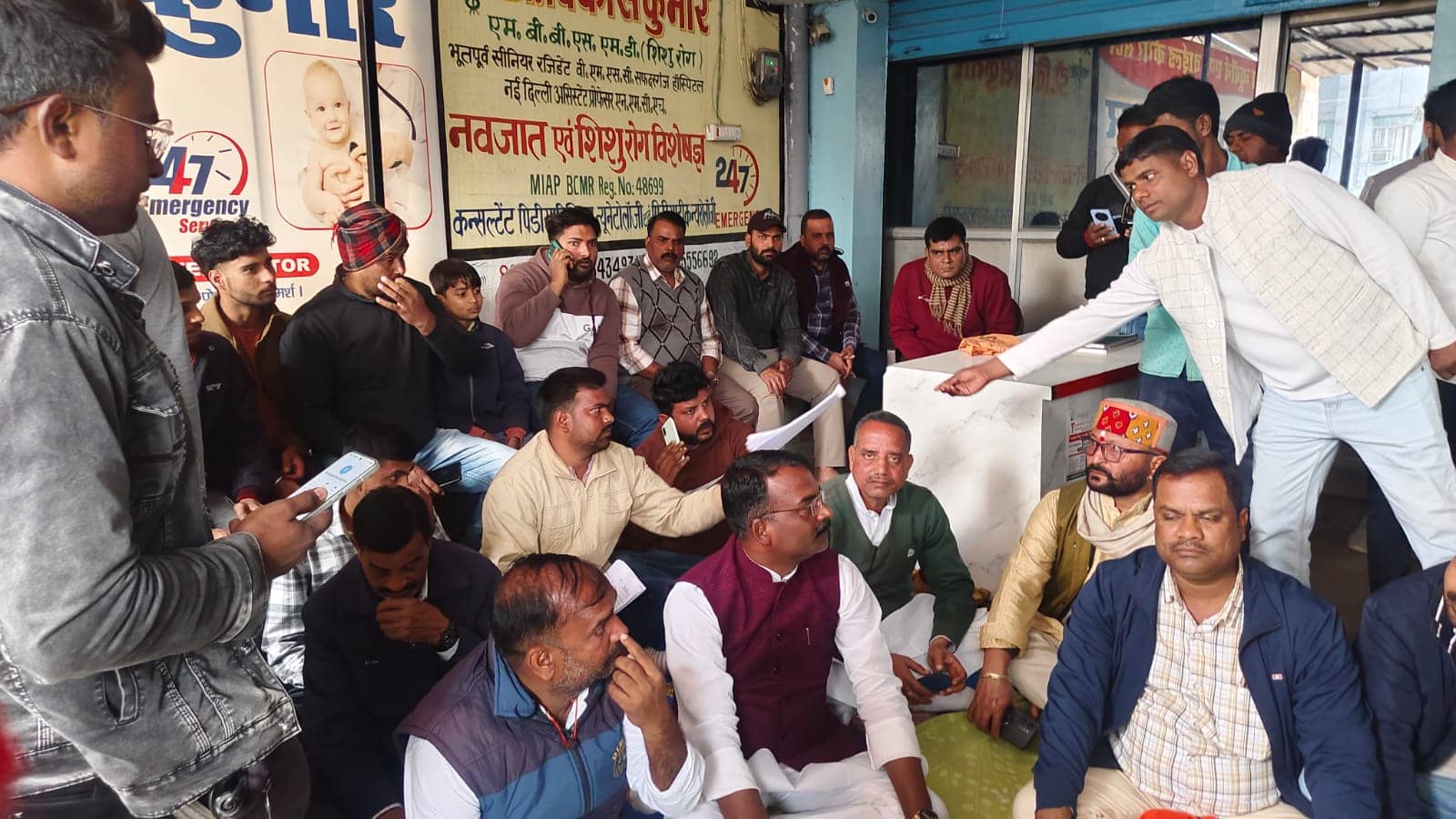 इस निजी चाइल्ड क्लिनिक में लगातार बच्चों की मौत से भड़का जनाक्रोश, स्वास्थ्य व्यवस्था पर उठे सवाल