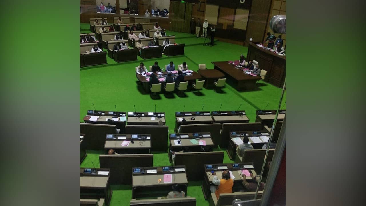 झारखंड विधान सभा बजट सत्र :  बोले सीएम, स्थानीय नीति पर सबको ध्यान में रखकर निर्णय लेगी सरकार