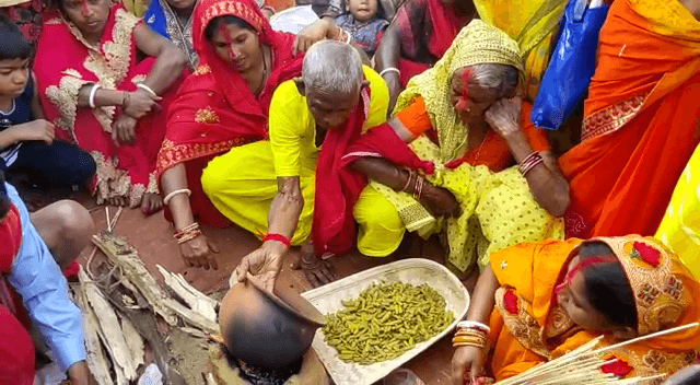 बाबा और माता पार्वती को लगाया गया हल्दी का उबटन, लोक गीत और बाबा के जयकारों से गुंजा बासुकी नाथ, देखिए वीडियो