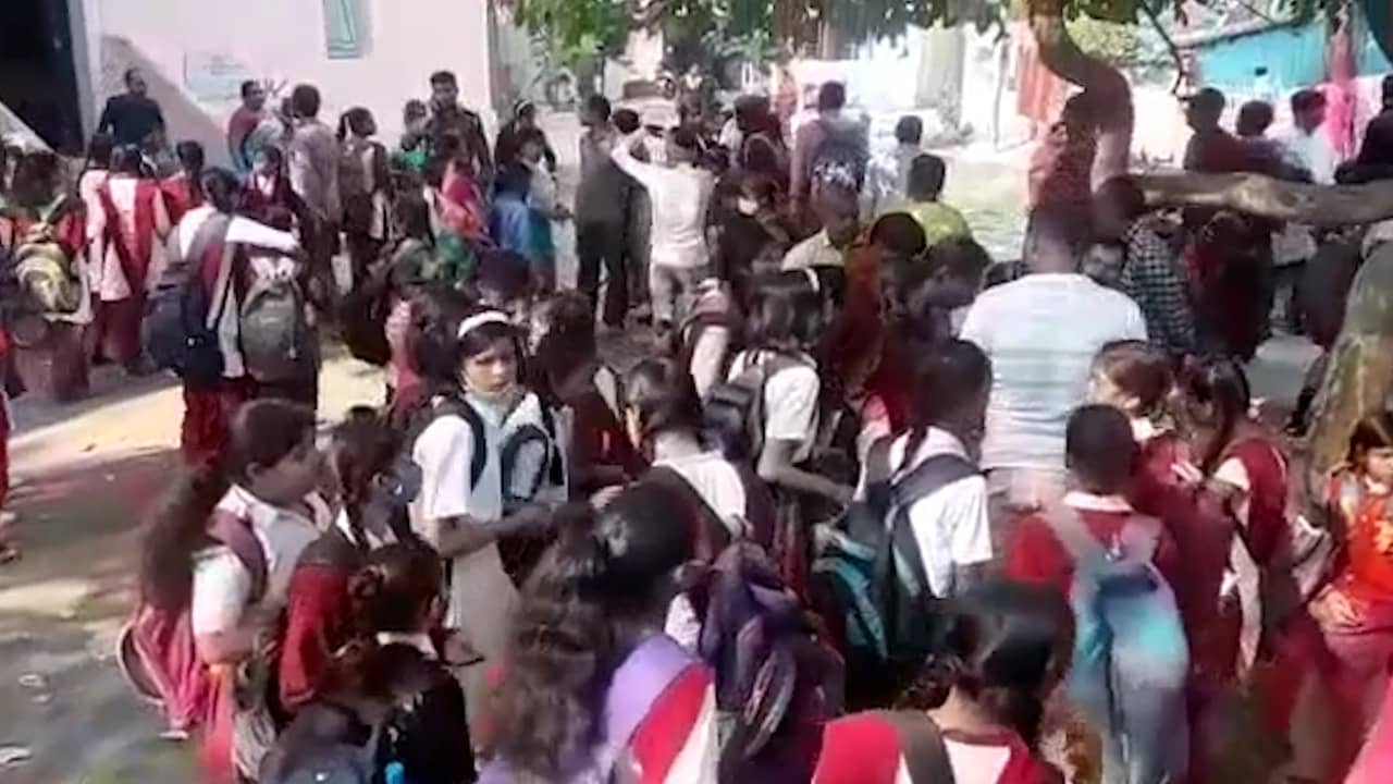 धनबाद के स्कूल में भूत ! अफवाह से डर कर स्कूल छोड़ भागे बच्चे