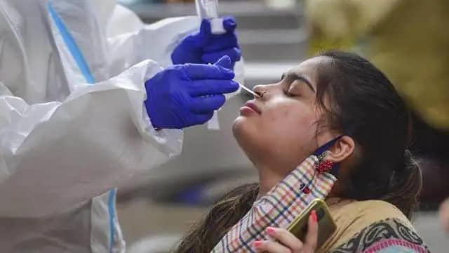 देश में  22 जून के आसपास शुरू हो सकती है कोविड की चौथी लहर !