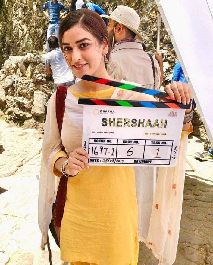 फिल्म शेरशाह में जलवा दिखाने के बाद अब पंजाबी फिल्मों में नजर आएंगी रांची की मनमीत