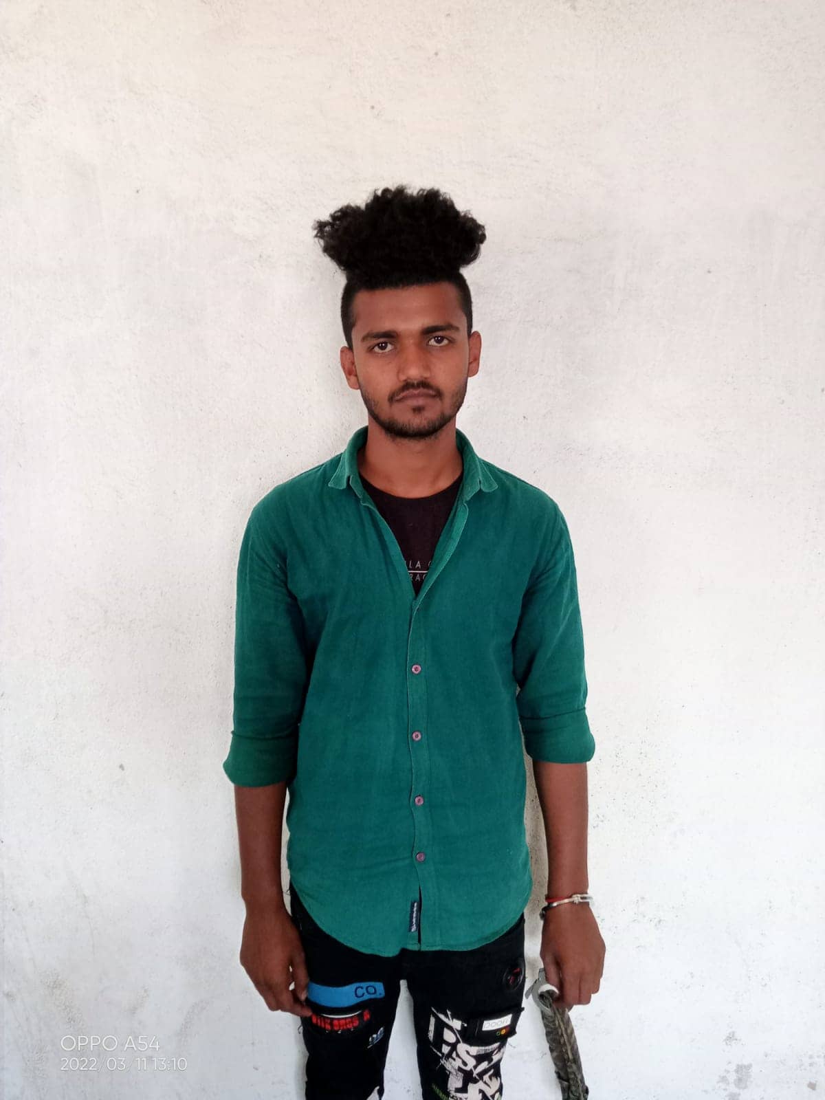 विभिन्न कांडों में संलिप्त फरार आरोपी को पुलिस ने किया गिरफ्तार, भेजा जेल