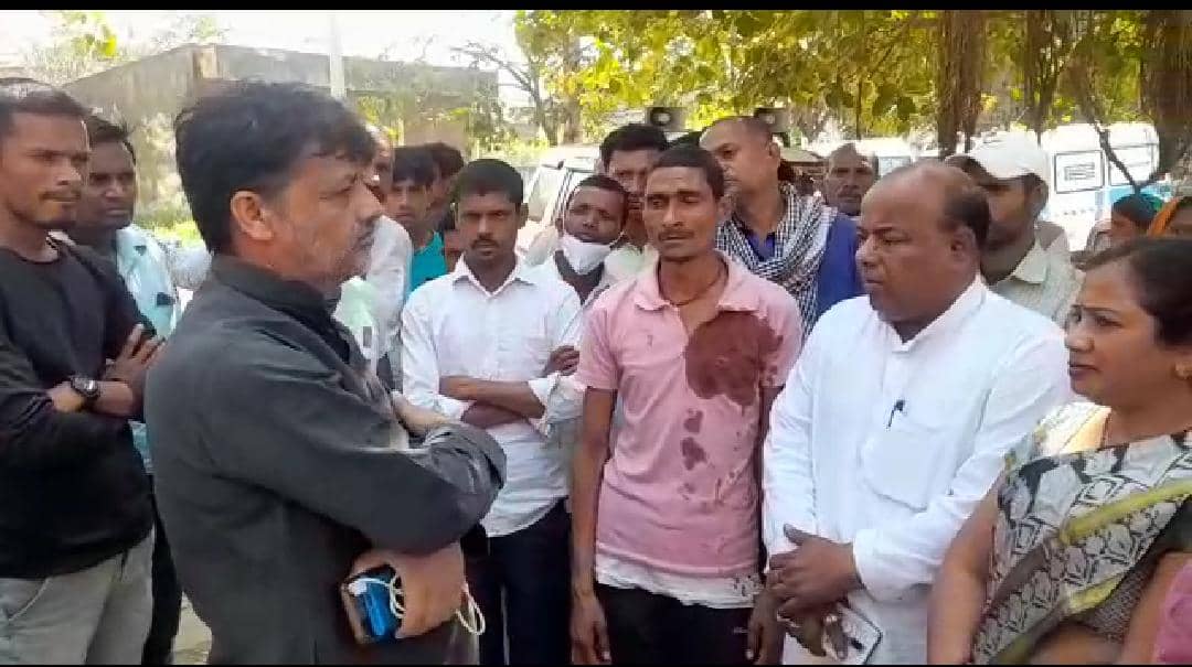 छेड़खानी के विरोध करने पर दो महिलाओं की चाकू गोदकर निर्मम हत्या, जांच में जुटी पुलिस