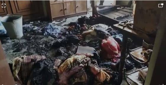 धनबाद : अंबिका अपार्टमेंट के फ्लैट में लगी आग, हजारों की संपत्ति खाक