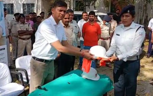 गर्मी से मिलेगी राहत, टोपी-जैकेट में चौक-चौराहों में तैनात रहेंगी महिला ट्रैफिक पुलिस