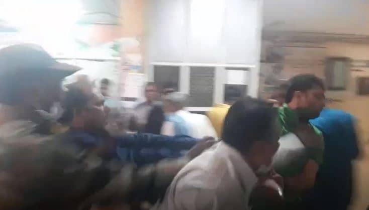 रिम्स में बीएसएफ़ जवान और सुरक्षाकर्मी के बीच मारपीट