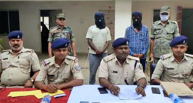 निजी विद्यालय के प्रिंसिपल से रंगदारी मांगने के आरोप में एक नाबालिग सहित 3 आरोपी गिरफ्तार