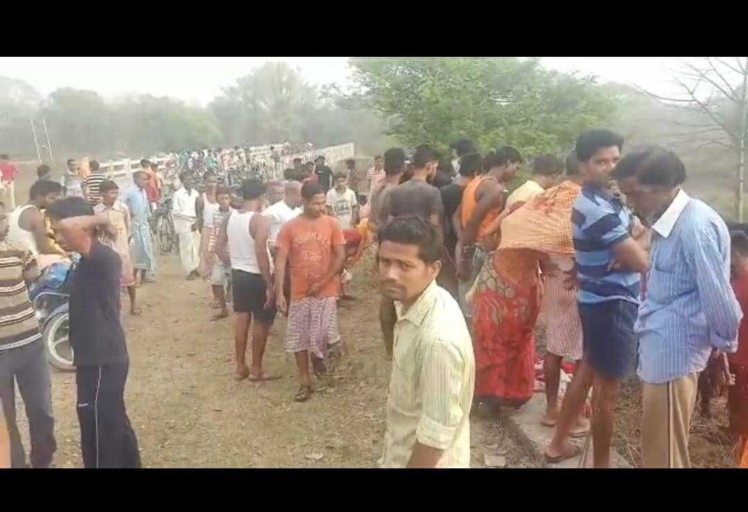 अज्ञात शव मिलने से सनसनी, पुलिस जांच में जुटी 