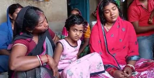 कश्मीर आतंकी हमले में मुंगेर के सीआरपीएफ जवान शहीद,  अंतिम दर्शन का विकल पूरा गांव