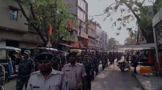 रामनवमी जुलूस को लेकर जिला प्रशासन अलर्ट, आठ आईपीएस के नेतृत्व में चप्पे-चप्पे पर रहेगी नजर