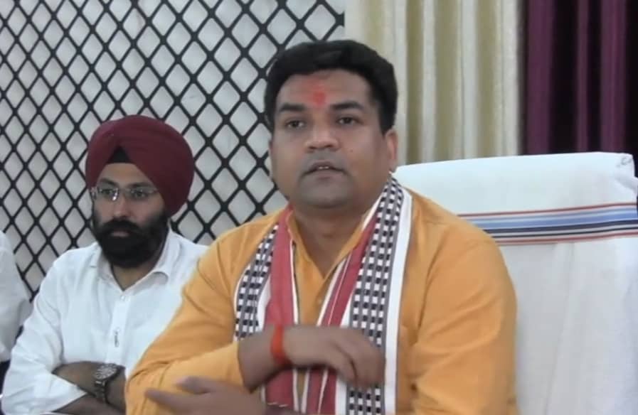 लाऊडस्पीकर बजे तो सबका, नहीं तो किसी का नहीं बजे- कपिल मिश्रा