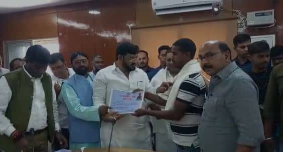 त्रिकुट रोप-वे हादसा : मृतक के परिवार को झारखंड सरकार से मिली 5-5 लाख रुपए की सहायता राशि