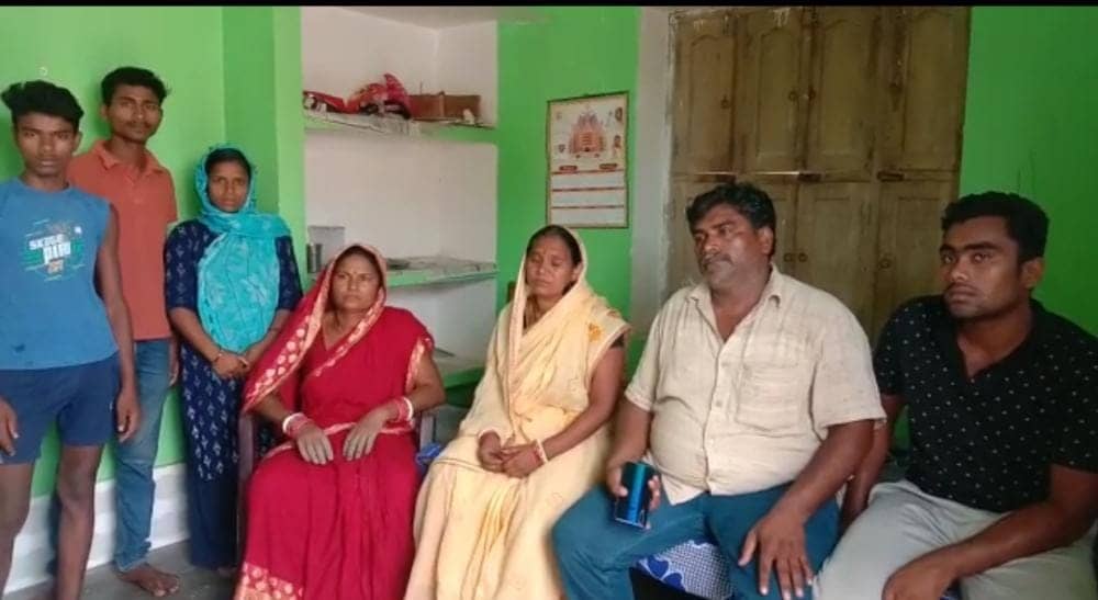 अपराधी बेखौफ : रंगदारी नहीं देने पर की ताबड़तोड़ फ़ायरिंग, जान से मारने की दी धमकी