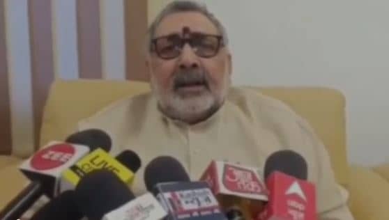 केंद्रीय मंत्री ने ओवैसी पर फिर बोला हमला, कहा - जिन्ना के डीएनए के लोग हैं