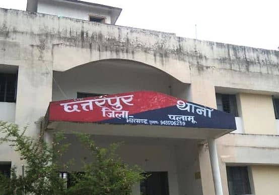 पलामू में कुएं से  मिला अज्ञात व्यक्ति का शव : हत्या या आत्महत्या !