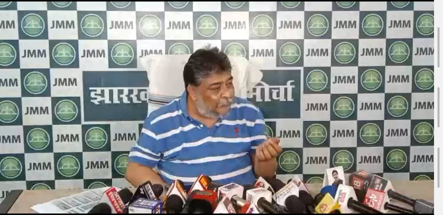 "हेमंत छत्तीसगढ़ से होते तो आरोप नहीं लगता, भाजपा के लोग झारखंडी मुख्यमंत्री पचा नहीं पा रहे"
