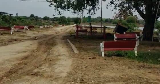 बिहार में फिर हुई पुल की चोरी, बांका के कांवरिया ब्रिज का 50% हिस्सा गैस कटर से काटकर ले गए चोर