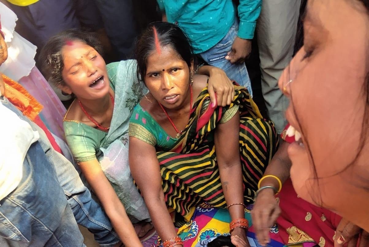 पलामू के मजदूर की उड़ीसा में दर्दनाक मौत, शव देखते ही फूट-फूटकर रोए परिजन