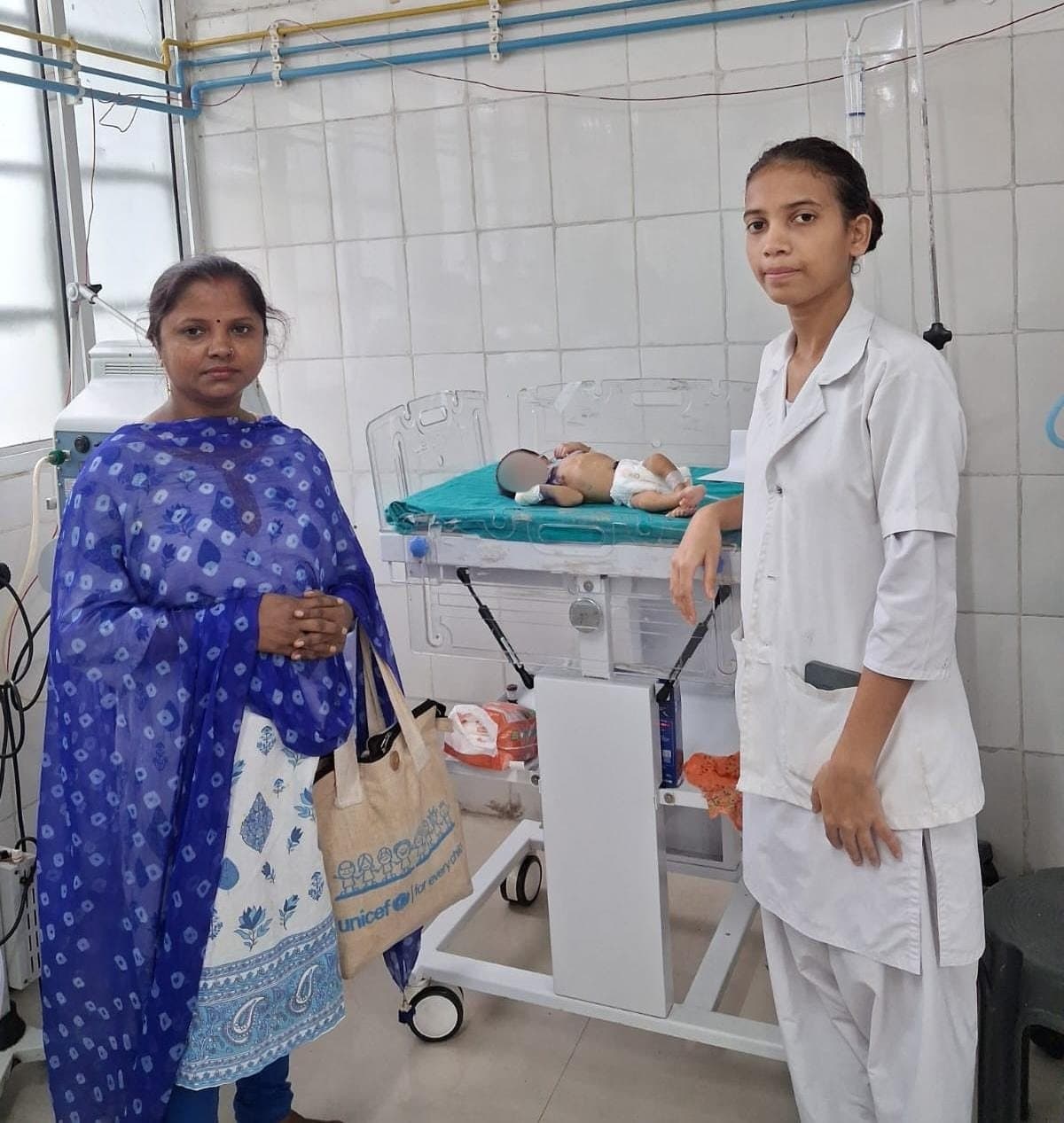 धनबाद में एकबार फिर मानवता हुई शर्मसार, पढ़िए कैसे जानवरों का निवाला बनने से बच गई नवजात 
