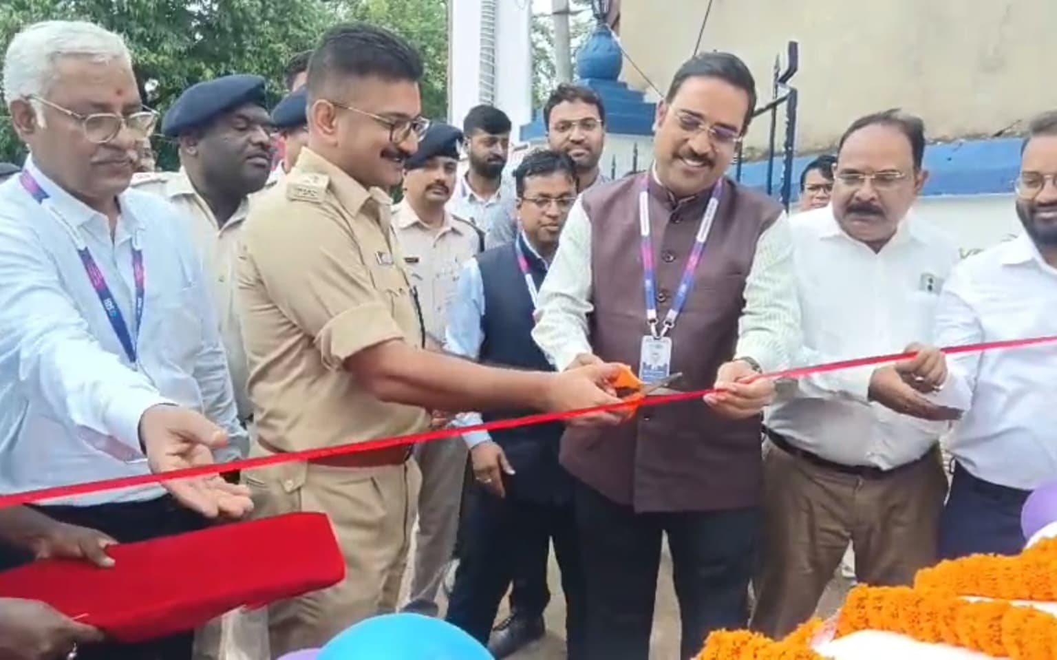 श्रावणी मेला: शिवभक्तों की सेवा में उतरा SBI, निःशुल्क सेवा शिविर शुरू