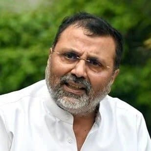 भाजपा के फायर ब्रांड सांसद निशिकांत दुबे छात्रों के साथ देंगें धरना, सोशल मीडिया पर की घोषणा 