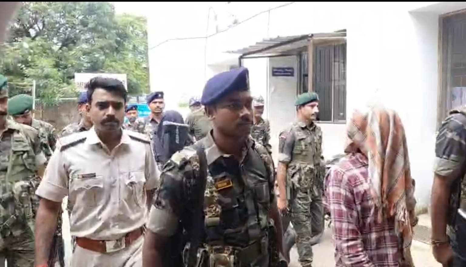 मिसिर बेसरा ने उगले नेटवर्क के राज,रिमांड खत्म होने के बाद भेजा गया जेल,कहां -कहां थी सुरक्षा 