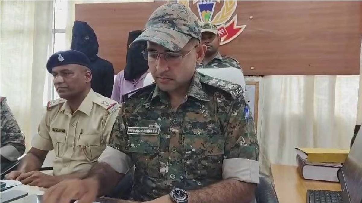 पलामू पुलिस का ऑपरेशन सफाया: हैदरनगर में कट्टा के साथ दो युवक गिरफ्तार