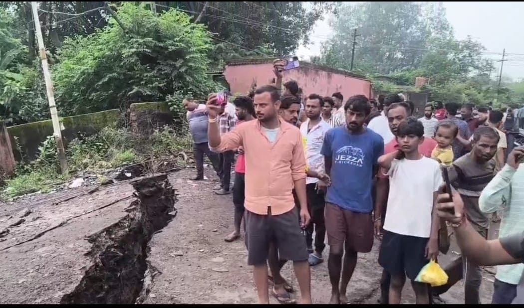 खौफ में कोयलांचल की जिंदगी: बड़ा सवाल -कब तक घर ढहते रहेंगे और लोग मरते रहेंगें, हादसों पर कब तक चलेगी नेतागिरी ?