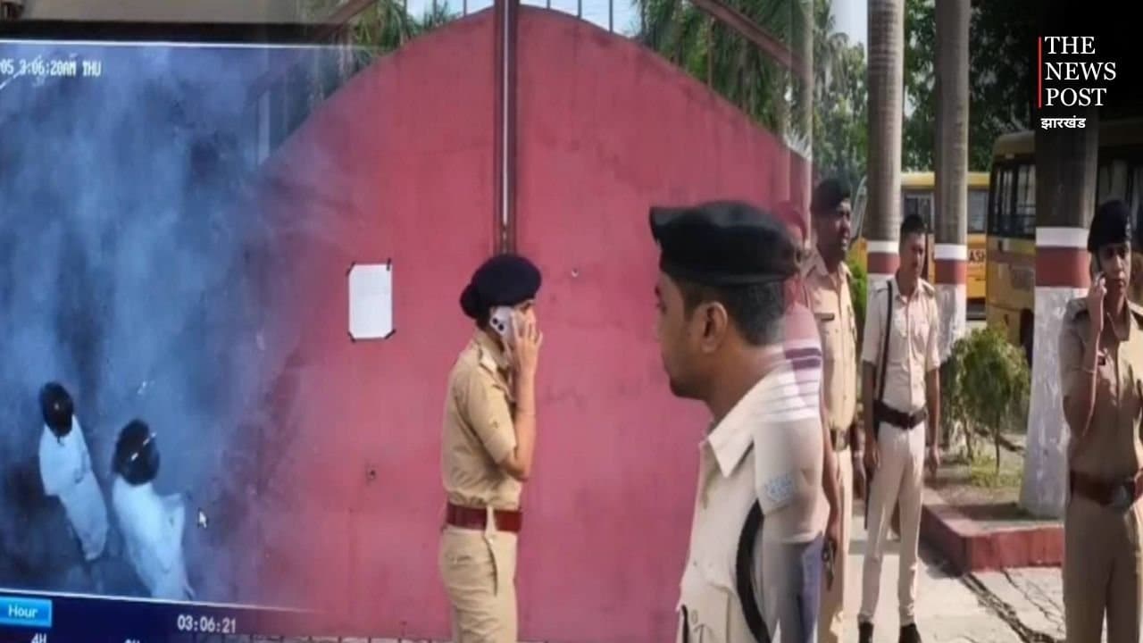 मुजफ्फरपुर में स्कूल गेट पर ताबड़तोड़ फायरिंग, बदमाशों ने 50 लाख की रंगदारी का पर्चा चिपकाया