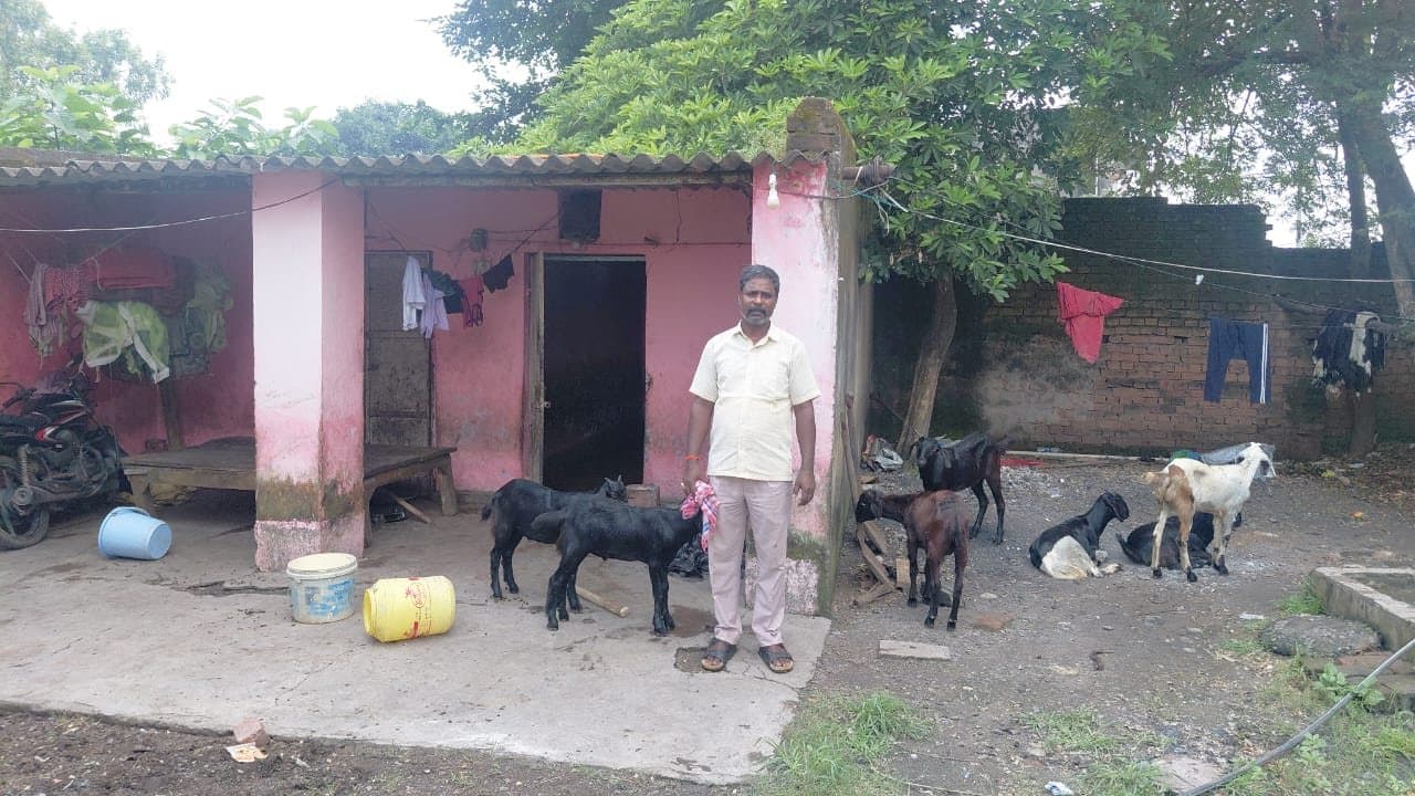 धनबाद में हथियार के बल पर ढाई लाख की खस्सी की लूट, लुटेरों की ढिठाई जान आप भी हो जाएंगे हैरान 