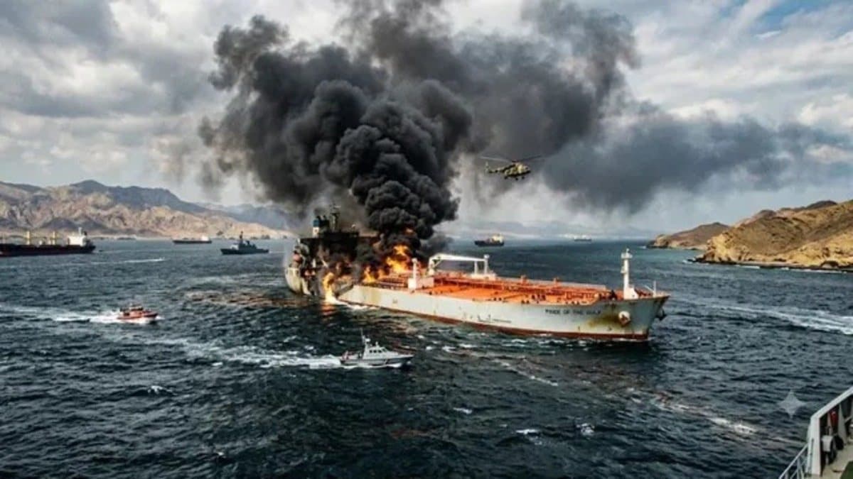 Strait of Hormuz  में  जहाज पर मिसाइल हमला ,5 भारतीय नाविक सुरक्षित