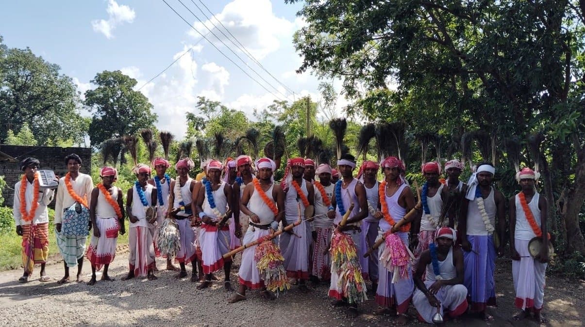 जामताड़ा का ये आदिवासी समुदाय अनोखे अंदाज में मनाता है नवरात्रि का त्योहार, जानिए दशाय पर्व की खास परंपरा