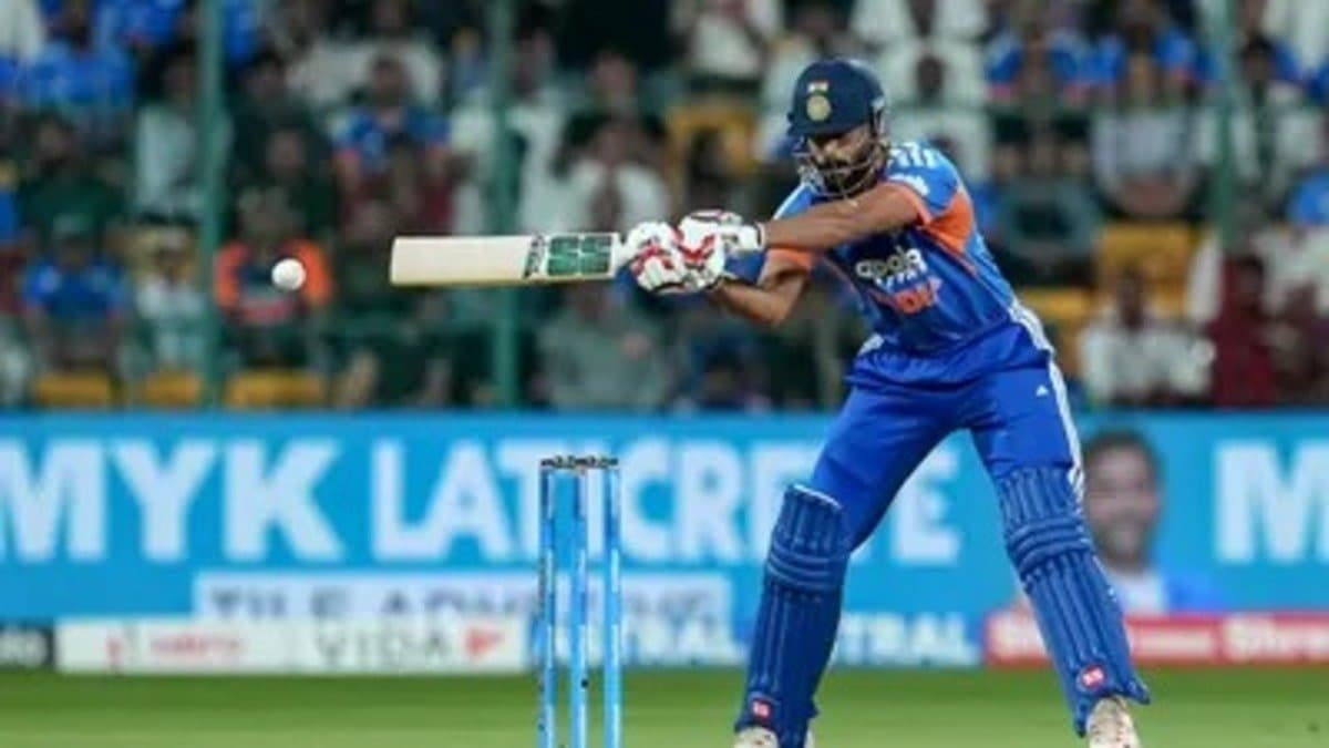 IND VS WI: नमन धीर ने तोड़ा युवराज सिंह का रिकार्ड, तूफानी पारी से खींचा सबका ध्यान