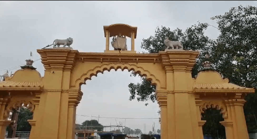 नालंदा के घोसरावां देवी मंदिर में नवरात्र में महिलाओं का प्रवेश होता है बंद, जानिए क्यों खास महत्व रखता है ये सिद्धपीठ