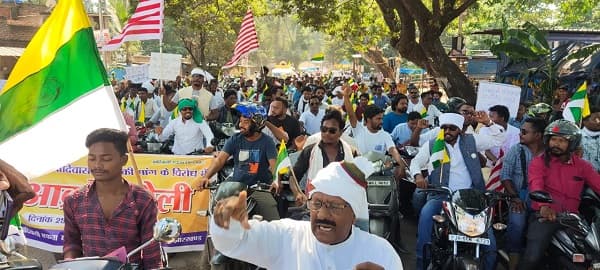 कुडमी-महतो को आदिवासी बनाने की मांग का विरोध, आदिवासी समुदाय ने निकाला बाईक जन आक्रोश रैली