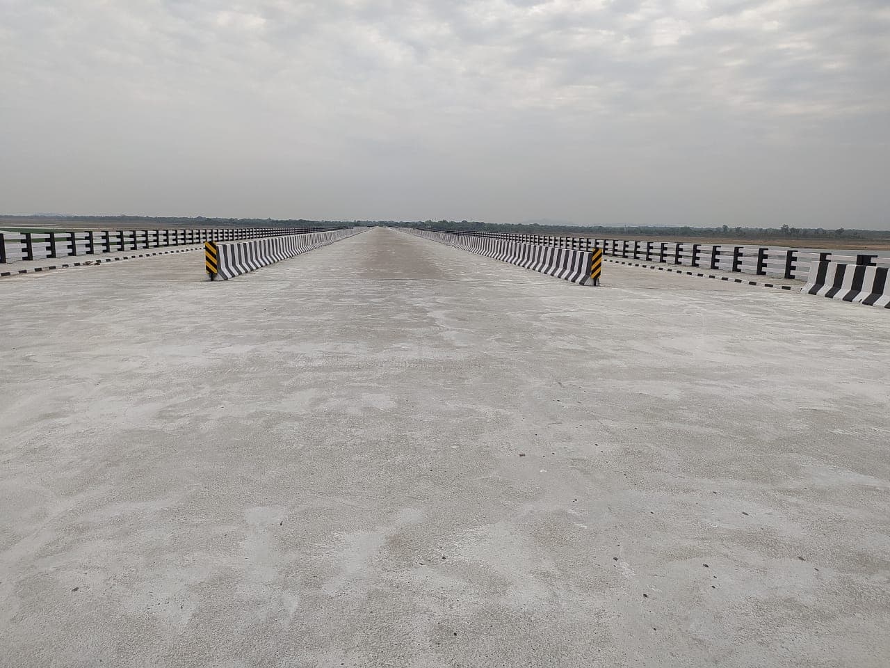 दुमका: झारखंड का सबसे लंबा पुल बनकर तैयार, लोगों को है इसके उद्घाटन का इंतजार, देखिए ये रिपोर्ट