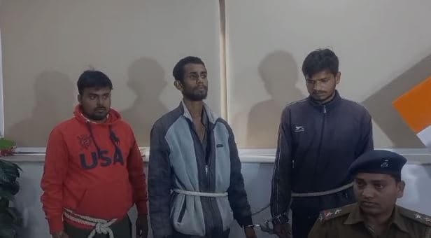 झारखंड में एक्टिव नशे के सौदागर! डोर स्टेप की दे रहे सर्विस,गिरफ़्तारी के बाद मिले फोन से मिले हजारों युवाओं के नंबर   