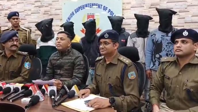 जमशेदपुर: मानगो में जवान की हत्या के बाद अब डकैती की योजना, पुलिस ने 6 अपराधियों को किया गिरफ्तार